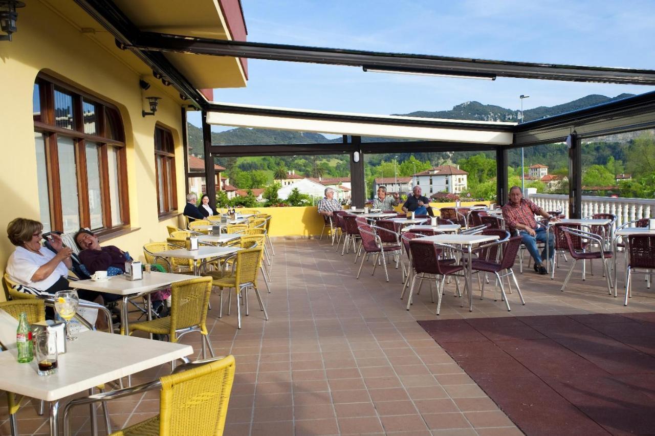 Hospedaje Valle De ลีเอนโด ภายนอก รูปภาพ