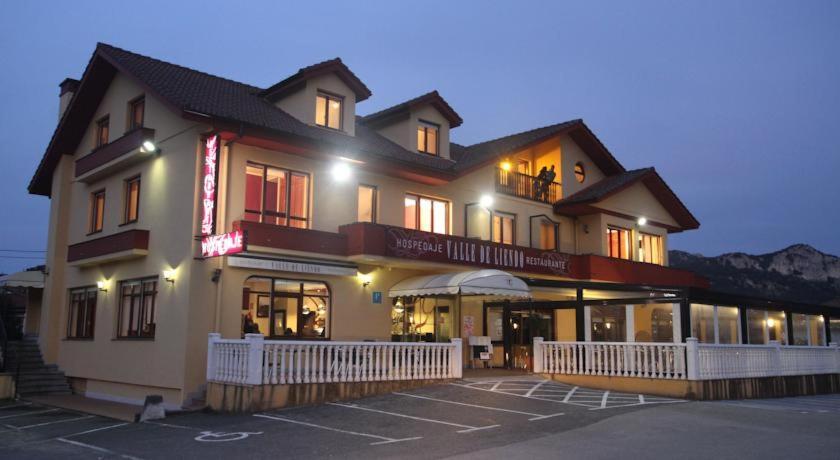Hospedaje Valle De ลีเอนโด ภายนอก รูปภาพ